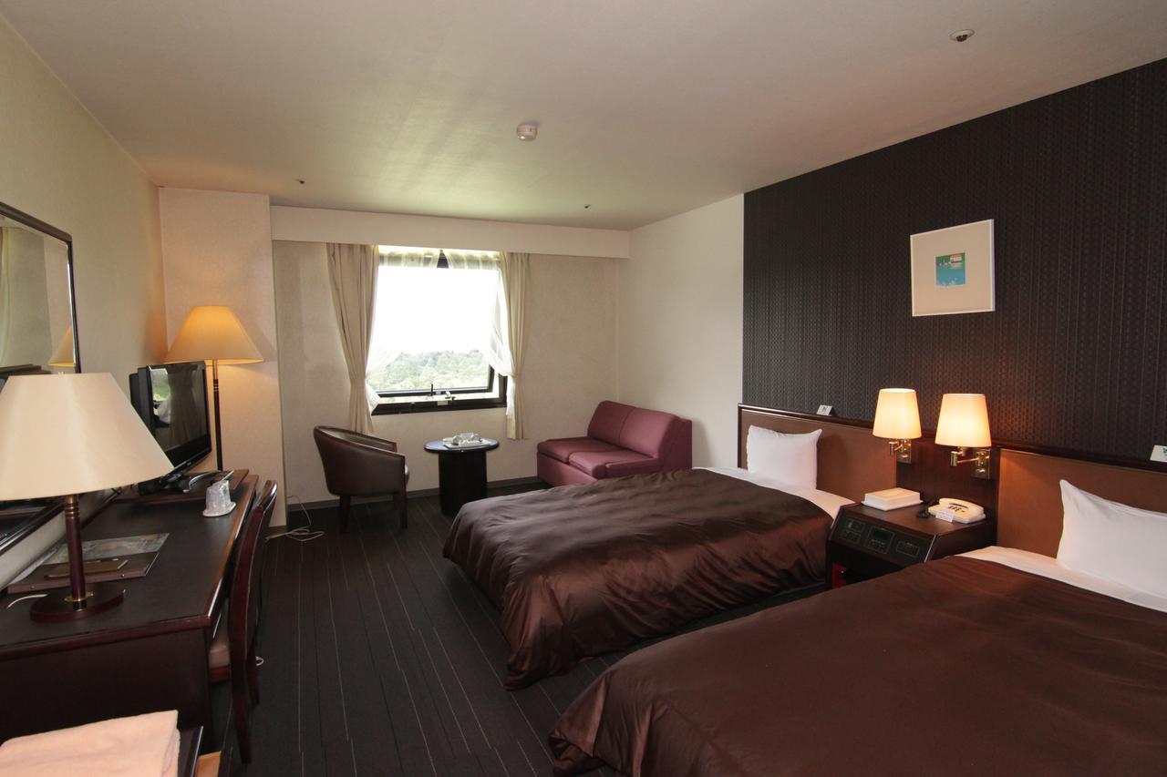 Hotel Green Hill Kagoshima Satsumasendai Bagian luar foto