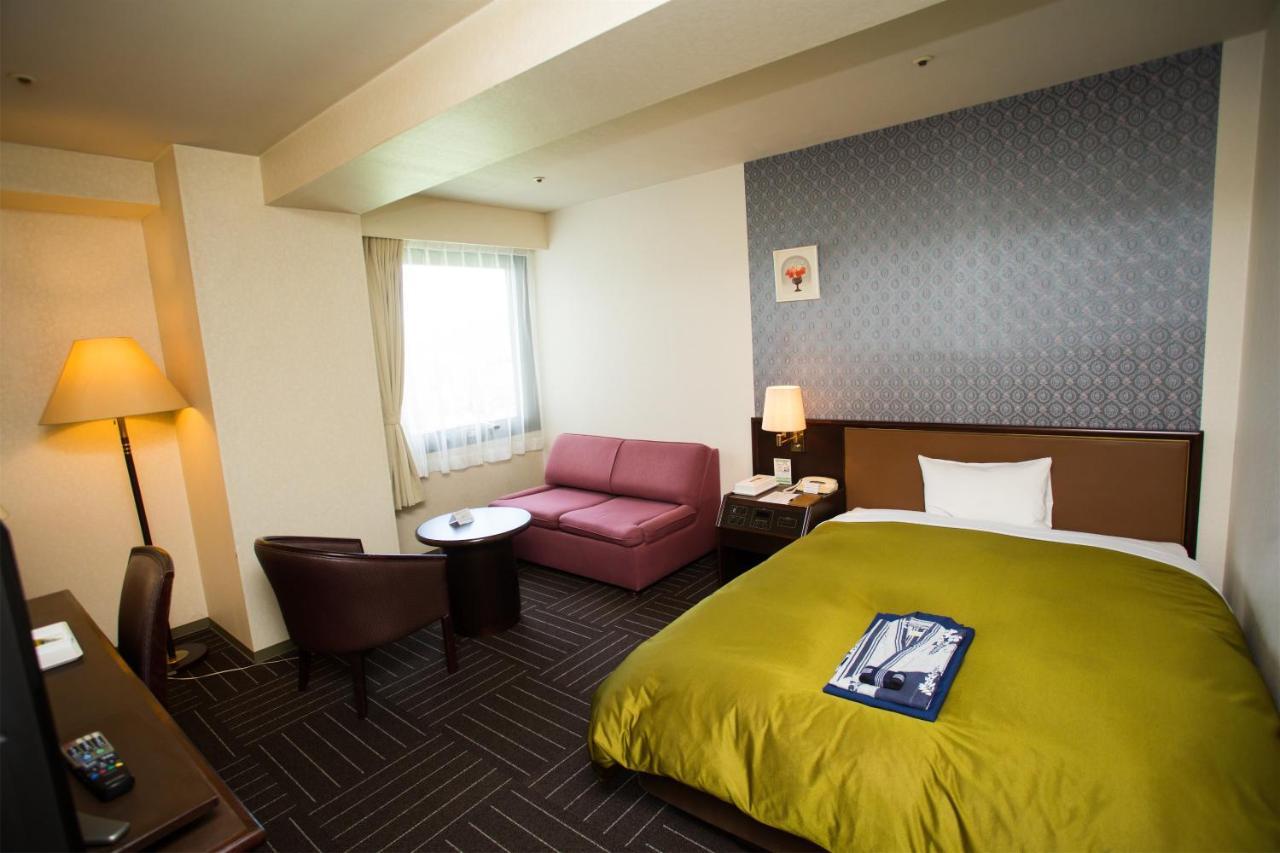 Hotel Green Hill Kagoshima Satsumasendai Bagian luar foto